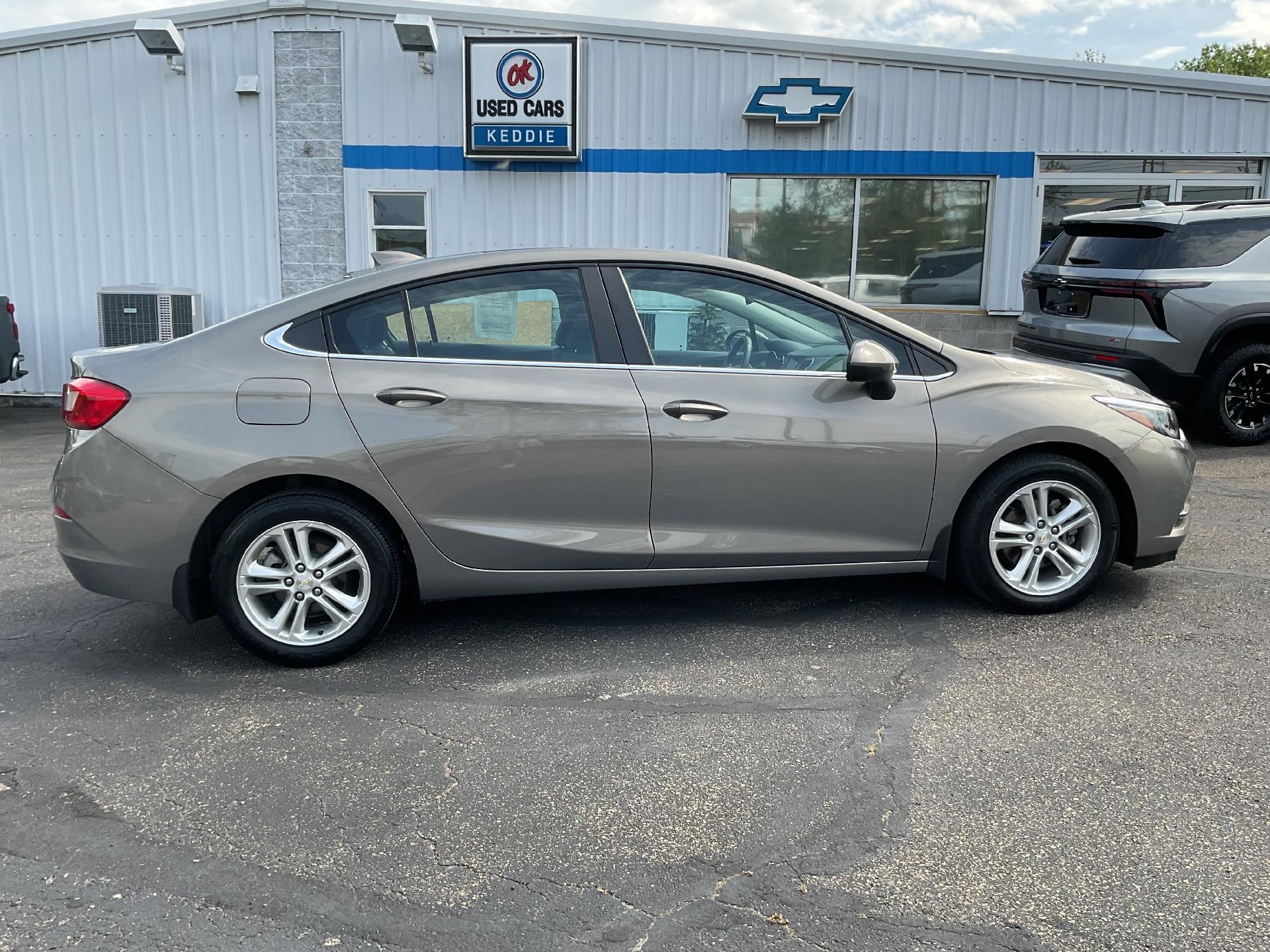 2017 Chevrolet Cruze LT