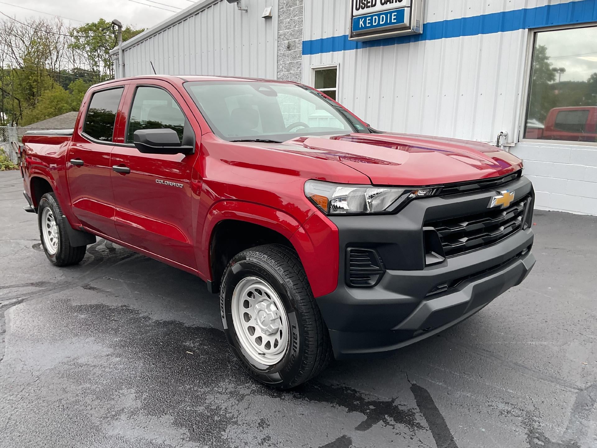 2025 Chevrolet Colorado WT/LT