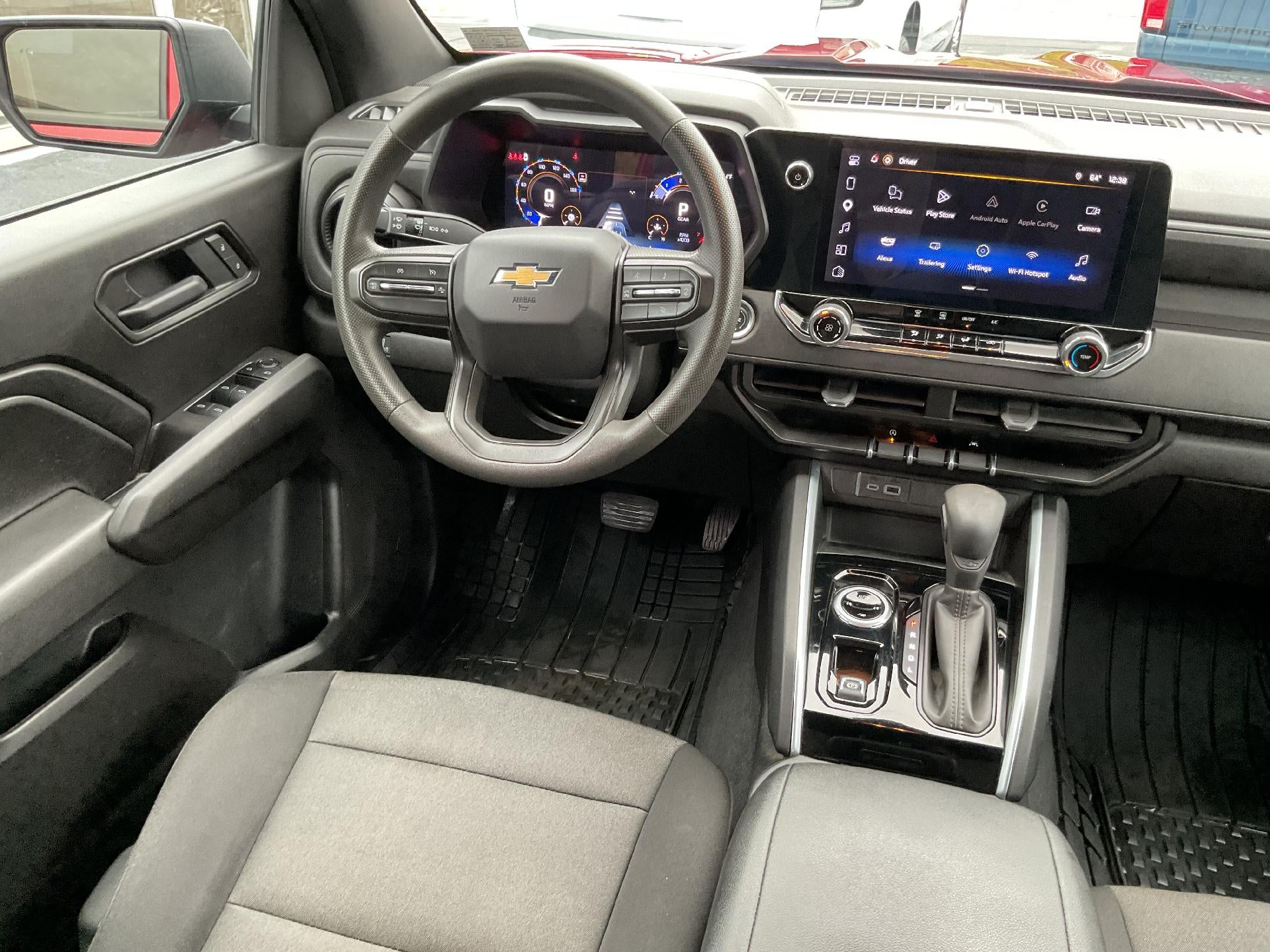 2025 Chevrolet Colorado WT/LT
