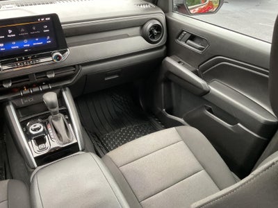 2025 Chevrolet Colorado WT/LT