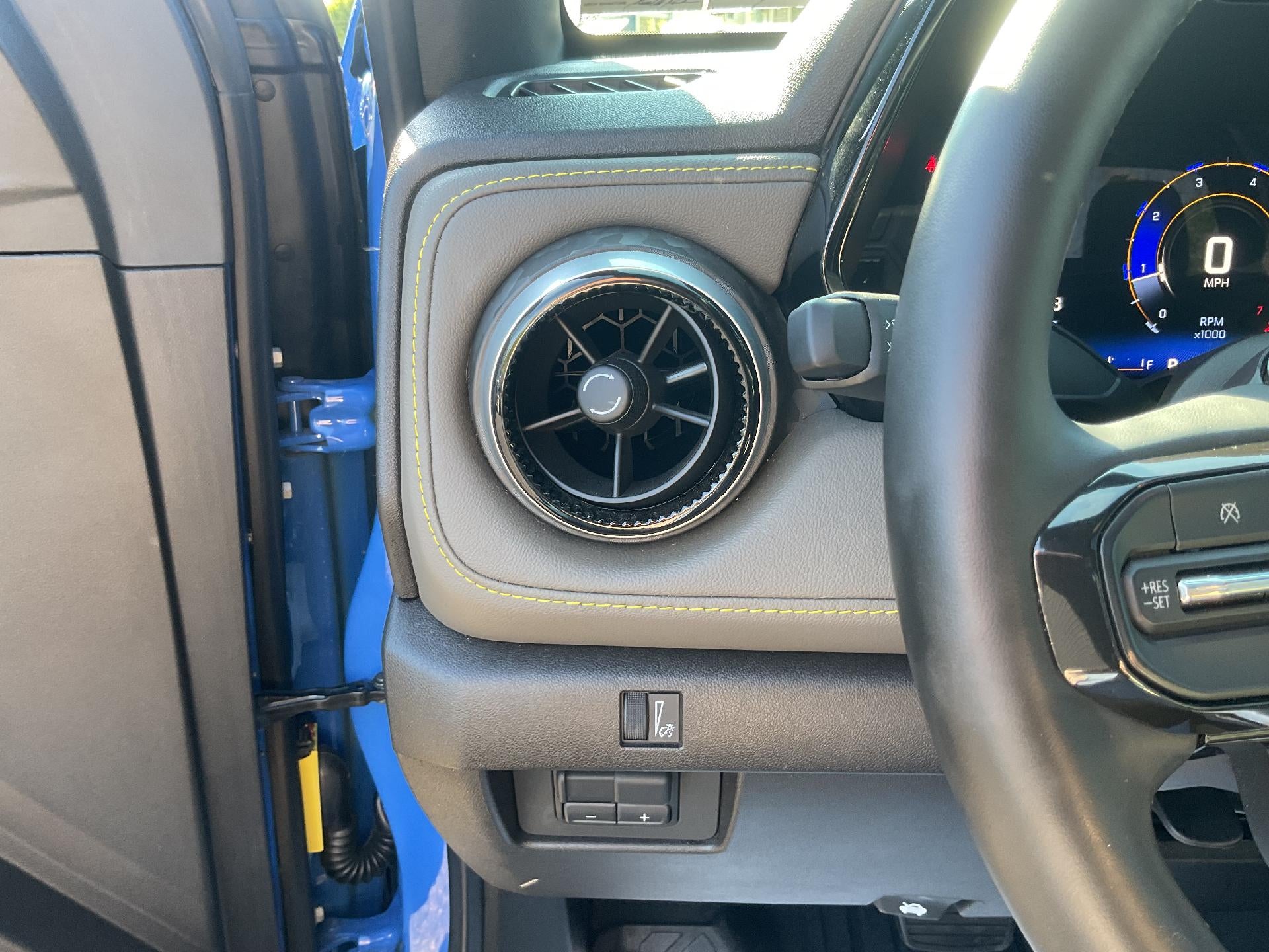 2025 Chevrolet Colorado ZR2