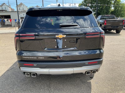 2027 Chevrolet Traverse LT
