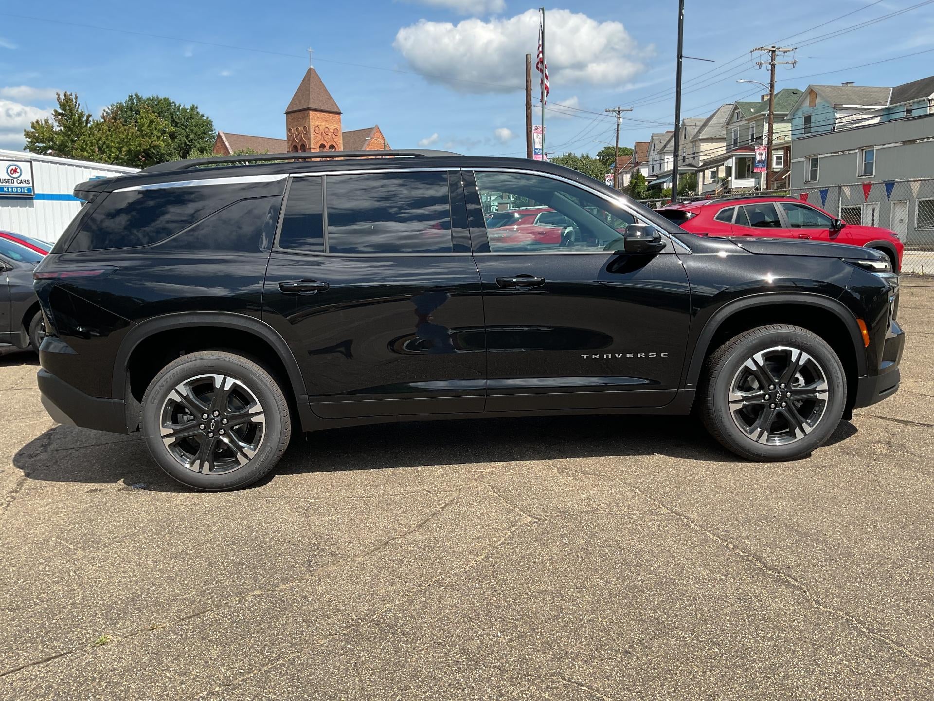 2027 Chevrolet Traverse LT