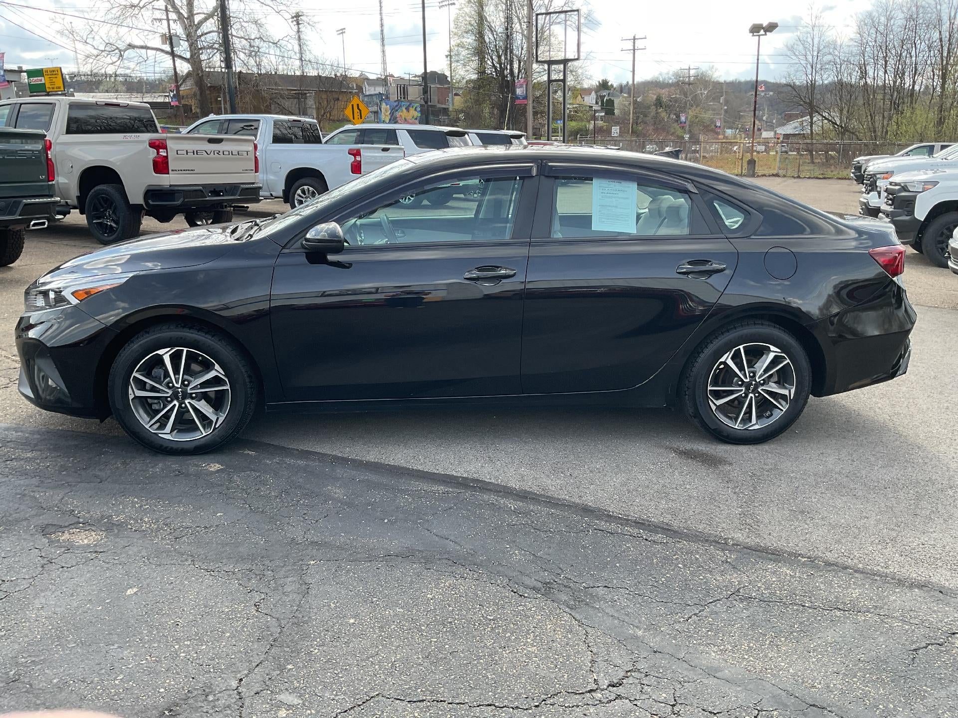 2022 Kia Forte LXS