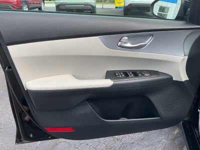 2022 Kia Forte LXS