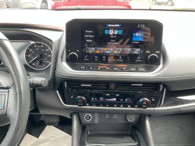 2022 Nissan Rogue SL