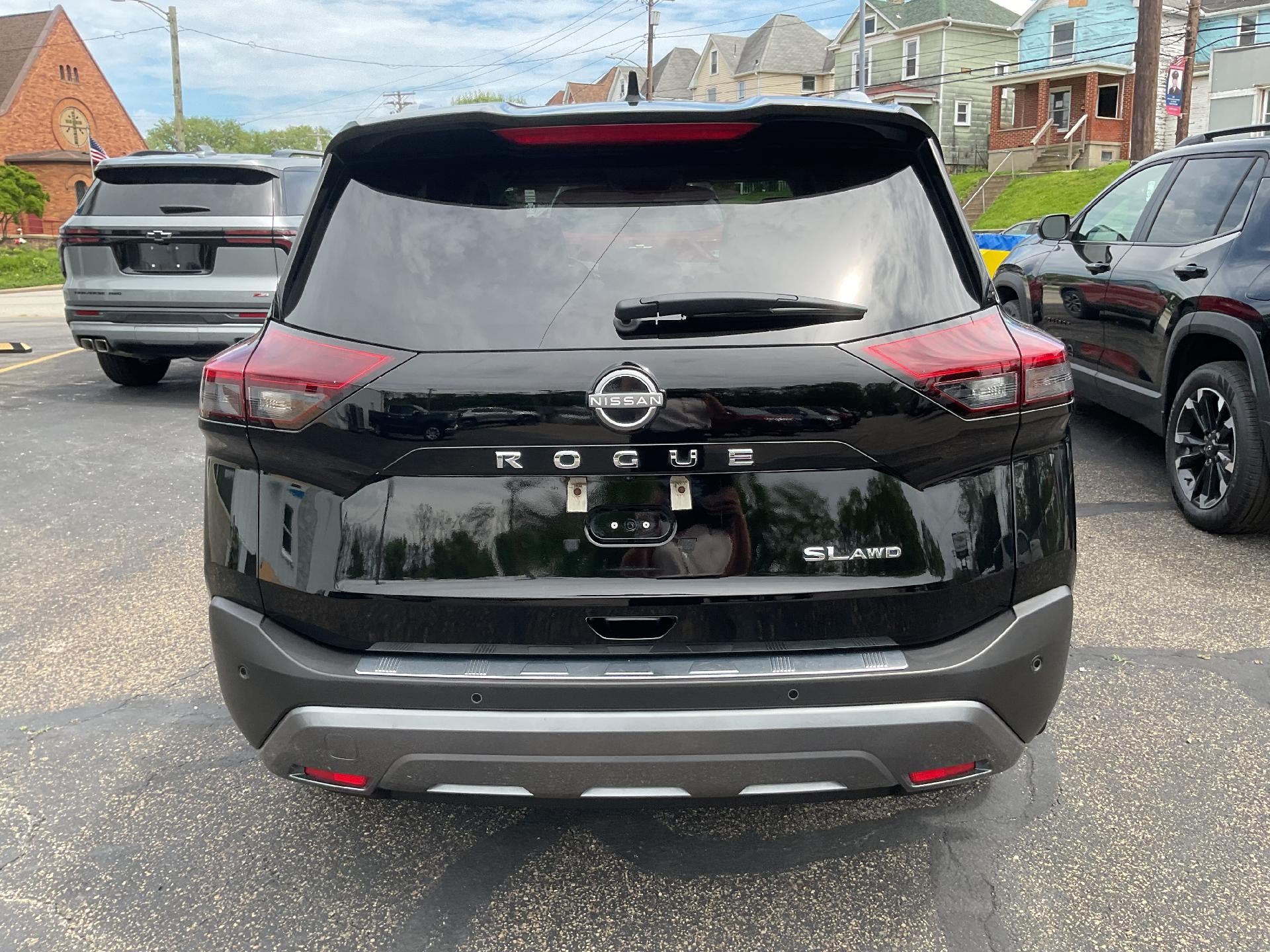 2022 Nissan Rogue SL
