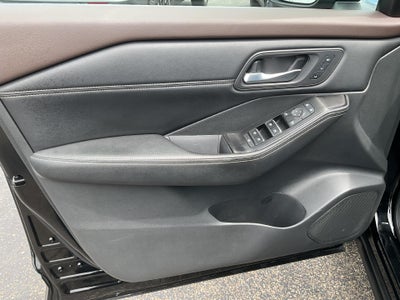 2022 Nissan Rogue SL